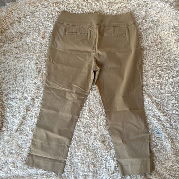 St John’s Khaki Capri Pants Size 12 - Picture 2 of 5